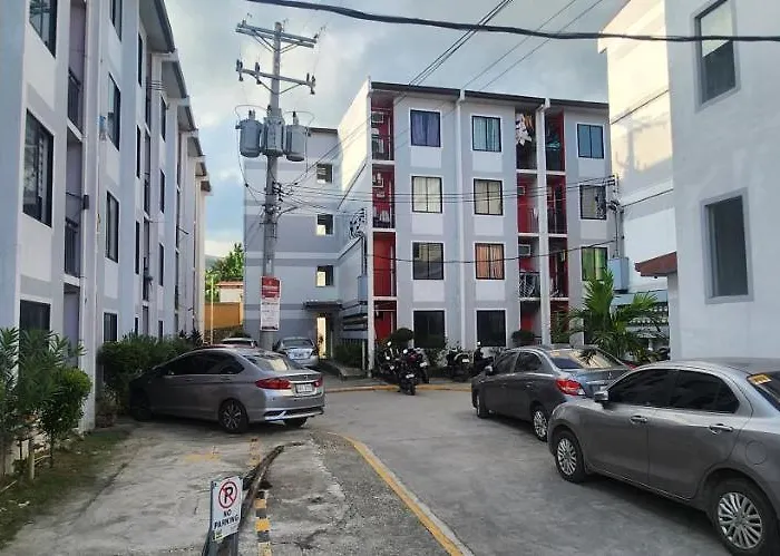 Large New Up To 6 Pax Apartment *