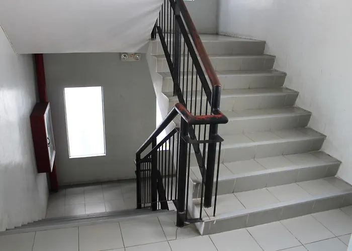 Large New Up To 6 Pax Cebu Stadt